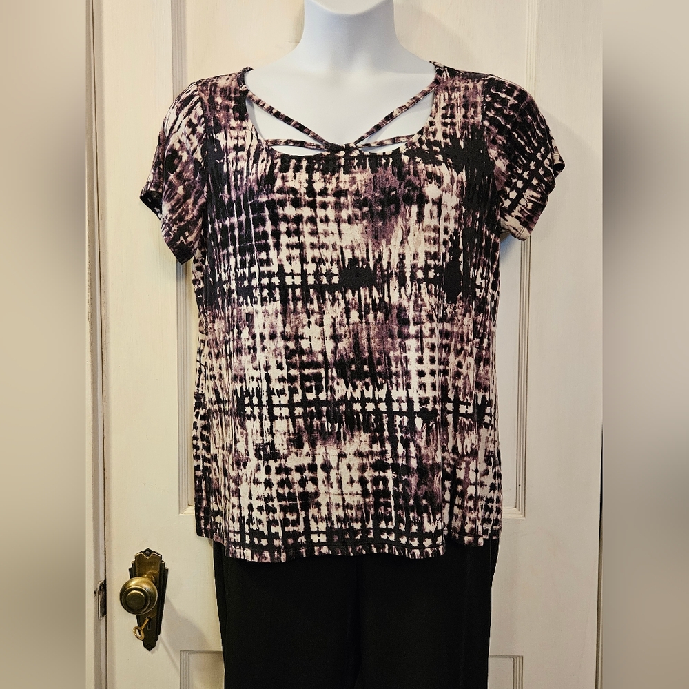 Rock & Republic Black and Purple Patterned Women's Top - Size XL